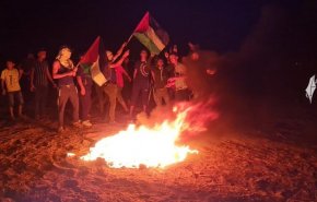  بدء فعاليات الارباك الليلي في مخيم ملكة شرق مدينة غزة