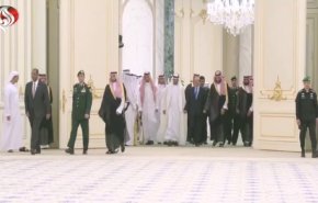 شاهد ما وراء التباعد السعودي الاماراتي 