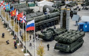 سه میلیارد یورو قرارداد تسلیحاتی در ۳ نمایشگاه نظامی روسیه امضا شد