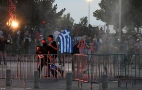 درگیری پلیس یونان با معترضان به واکسیناسیون اجباری کرونا