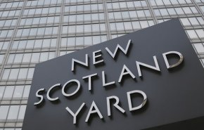 سوءاستفاده غیراخلاقی مقام ضد تروریسم انگلیس از دوربین‌های جاسوسی