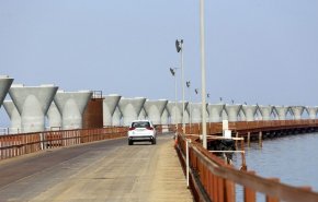 الكويت: انتحار فتاة أسترالية من أصول عربية من فوق جسر جابر
