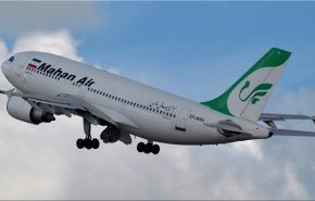 وصول أول طائرة إيرانية إلى مطار كابول تقل دبلوماسيين إيرانيين