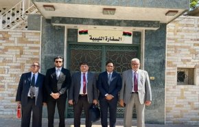 ليبيا تقيّم أوضاع سفارتها بدمشق تمهيدا لممارسة مهامها

