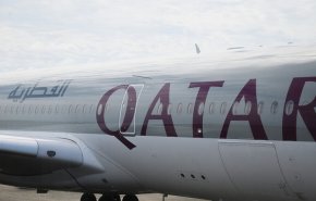 وصول طائرة قطرية تحمل مساعدات طبية إلى إيران