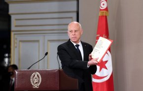 شاهد: ما وراء استحواذ الرئيس التونسي على جميع السلطات؟