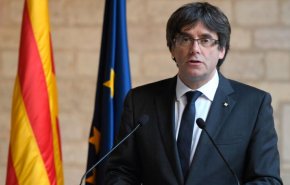 اعتقال رئيس حكومة كتالونيا الانفصالي السابق بوتشديمون في إيطاليا