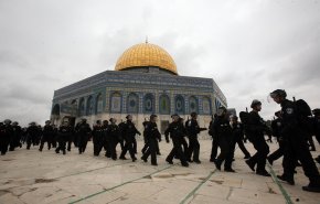 كاميرا العالم توثق اقتحام الصهاينة للمسجد الاقصى المبارك