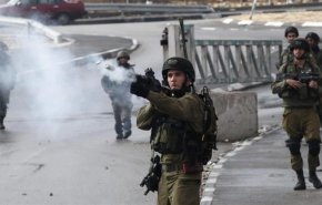 شاهد..انتشار قوات الاحتلال في منطقة العين شمال غرب القدس المحتلة