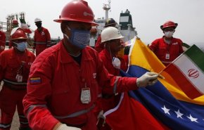 امضای قرارداد بزرگ نفتی ایران و ونزوئلا علی‌رغم تحریم‌های آمریکا 