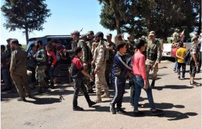 الجيش السوري ينتشر في قرى حيط وجلين والمزيرعة وسحم الجولان
