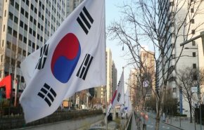 كوريا الجنوبية تعلن عن مساع لإجراء محادثات رفيعة المستوى مع جارتها الشمالية 

