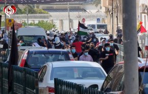 شاهد.. خاص بالعالم.. البحرينيون يتظاهرون امام سفارة 'اسرائيل' بالمنامة رفضا للتطبيع