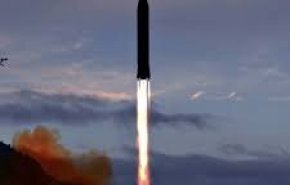 کره شمالی از موشک جدید فراصوت خود رونمایی کرد
