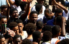 السودان.. احتجاجات مؤيدة للجيش تحت شعار 