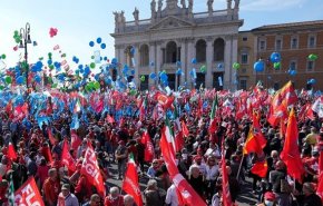 تظاهرات هزاران ایتالیایی‌ در اعتراض به قدرت گرفتن فاشیست‌ها