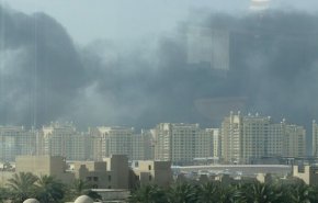 آتش‌سوزی در منطقه صنعتی «جبل علی» امارات + ویدیو
