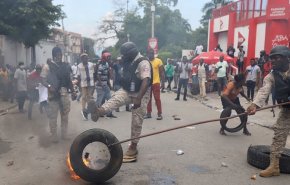احتجاجات حاشدة ضد العنف في العاصمة الهايتية بورت أو برنس