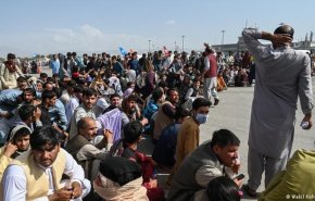 صندوق النقد الدولي: انهيار الاقتصاد الأفغاني قد يفجر أزمة لاجئين
