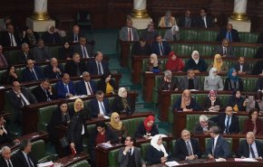 أوروبا تحث سعيّد على إعادة فتح البرلمان والأخير يرفض التدخل الأجنبي