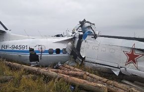 یک هواپیما در مسکو سقوط کرد