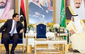 رئيس المجلس الرئاسي الليبي يصل السعودية