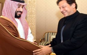 رایزنی «عمران خان» با ولیعهد سعودی؛ افغانستان و توسعه روابط محور دیدار