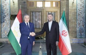 وزراء الخارجية الإيرانية والطاجيكية يجتمعان في طهران + صور