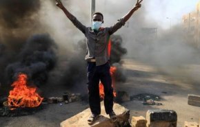 شاهد..رفض رواد التواصل للانقلاب العسكري في السودان