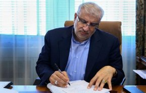 وزير النفط يثمن إنقاذ الحرس لناقلة النفط الإيرانية في بحر عمان