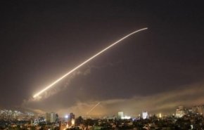 جزئیات تجاوز اخیر اسرائیل به سوریه؛ شلیک 8 موشک از 6 جنگنده اف-16 به حمص/ رهگیری و انهدام بیشتر موشک ها
