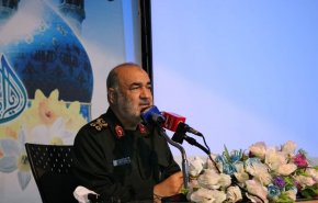 سرلشگر سلامی: هدف آمریکا از تحریم علیه ایران به اغتشاش کشیدن کشور بود