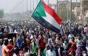 ویدیو/ تظاهرات گسترده علیه کودتاگران در سودان / شمار شهدا به 10 نفر افزایش یافت