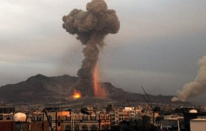 حمله هوایی جنگنده‌های سعودی به صنعاء