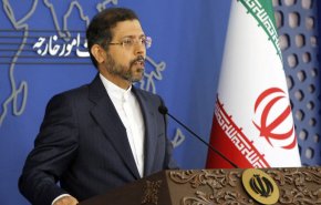 طهران تصف التهم التي فرضت بموجبها واشنطن حضرا جديدا بأنها 'مجرد أكاذيب'
