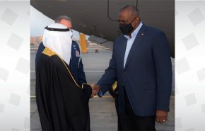 وزير الدفاع الأمريكي يصل البحرين
