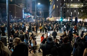 تظاهرات علیه محدودیت‌های کرونا در هلند؛ 7 مجروح و 20 نفر بازداشتی