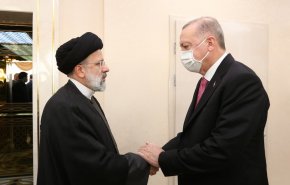 آیت‌الله رئیسی در دیدار اردوغان: توسعه روابط تهران آنکارا به نفع دو ملت و ثبات منطقه است
