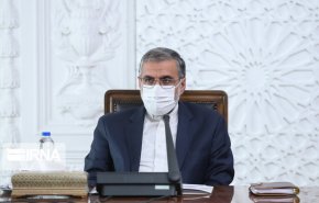رئيس مكتب الرئاسة : ايران لن تتراجع عن مطلب الغاء الحظر