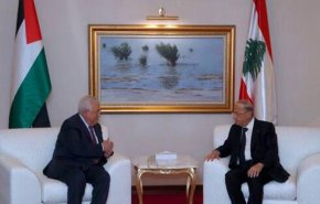 عون يستعرض مع عباس العلاقات اللبنانية - الفلسطينية
