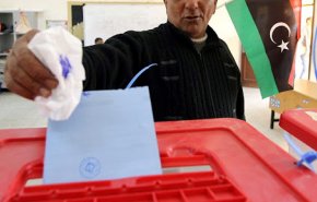 ليبيا.. سطو مسلح على 5 مراكز اقتراع واختطاف موظف
