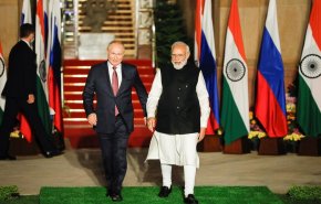 روسيا والهند توقعان اتفاقات تجارية وصفقات أسلحة خلال زيارة بوتين
