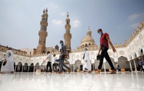 مصر.. صدور قرار جديد حول صلاة الجنازة
