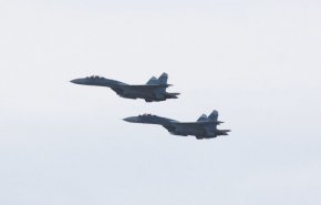بالفيديو.. مقاتلات روسية تعترض طائرات أمريكية وفرنسية