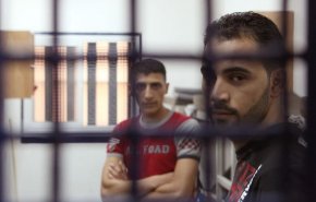  اسرى فلسطينيون يقاطعون محاكم الاحتلال الاسرائيلي