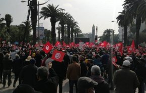 جوهر بن مبارك يدعو التونسيين للاعتصام في شارع الحبيب بورقيبة