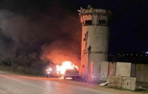 الاحتلال يطلق النار على مركبة فلسطينية واشتعالها في جنين