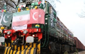 انطلاق أول رحلة في مشروع قطار شحن إسلام أباد- طهران- إسطنبول