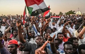 السودان: انتشار أمني كثيف وإغلاق طرق بالخرطوم قبيل مظاهرات جديدة