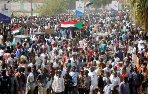عمليات كر وفر بين المتظاهرين والقوات السودانية تحضيراً للمليونية